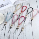 Universal Phone Flash Diamond Short Lanyard - Image 2