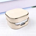 Crocodile Texture Earbuds Box Leather Protective Case with Metal Bracelet, For Samsung Galaxy Buds2 / 2 Pro - Image 4