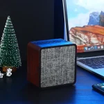Q4 Wooden Fabric Bluetooth Speaker, Support TF Card & 3.5mm AUX, Q4