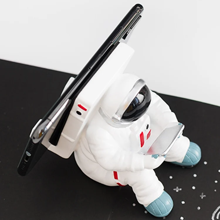 HC3646_3.webp Keepwood KW-0140 Astronaut Shape Creative Universal Desktop Tablet Holder Bracket - Image 4