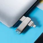 Richwell 3 in 1 64G Micro USB + 8 Pin + USB 3.0 Metal Rotating Push-pull Flash Disk with OTG Function, 64G - Image 7