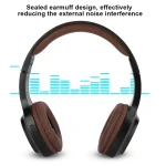 BT1605 Head-mounted Foldable Stereo Bluetooth Wireless Headset Bluetooth 5.0 with Microphone 3.5mm Audio Jack - Image 4