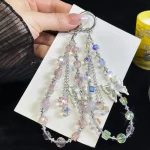Three-Dimensional Butterfly Tassel Bead Crystal Bracelet - Image 4