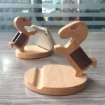 Wooden Mobile Phone Bracket Beech Lazy Mobile Phone Holder,Style:, Pony, Kung Fu, Staunch, Little Deer With Antlers, Elephants, Puppy, Golden Retriever, Piggy - Image 4