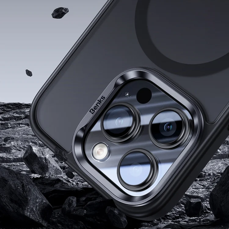 EDA005734703C_3.webp Benks Skin Feel Series MagSafe Magnetic Shockproof Phone Case, For iPhone 15 Pro Max, For iPhone 15 Pro, For iPhone 15 Plus, For iPhone 15 - Image 4
