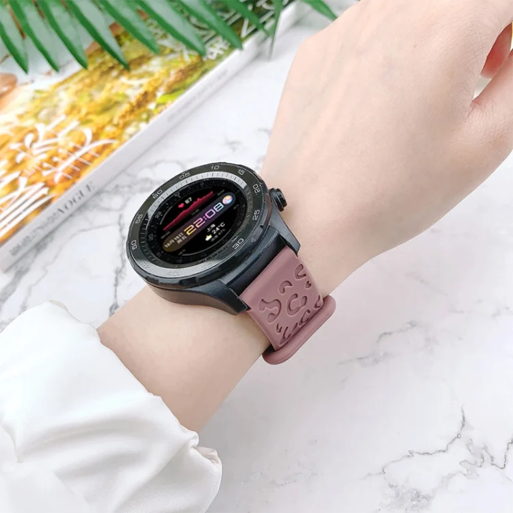 EDA0066467_B3.webp Concave Leopard Print Butterfly 8-shaped Buckle Silicone Watch Band - Image 4