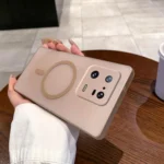 Fine Hole Ice Fog MagSafe PC Phone Case