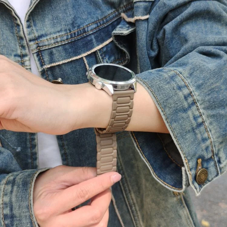 EDA007825001A_3.webp I-shaped Three-piece Leather Magnetic Watch Band - Image 7