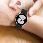 20mm Carbon Fiber Striped Silicone Strap - Image 5