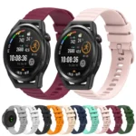 22mm Wavy Dot Pattern Solid Color Silicone Watch Band - Image 3