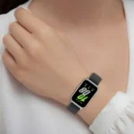 For Samsung Galaxy Fit 3 SM-R390 Metal Connector Liquid Glossy Silicone Watch Band - Image 6