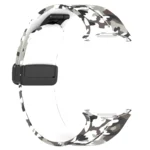For Samsung Galaxy Watch Ultra 47mm Magnetic Folding Buckle Silicone Watch Band - Image 7