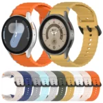 Wavy Grain Stitched Black Buckle Silicone Watch Band - Image 2