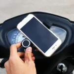 3R-1008 Universal Car Simple Style Mount Bracket Phone Holder for 55-77mm Mobile Phone - Image 11