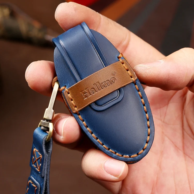 CRP3883_B3.webp Hallmo Car Cowhide Leather Key Protective Cover Key Case for Nissan Sylphy 3-button Horn - Image 4