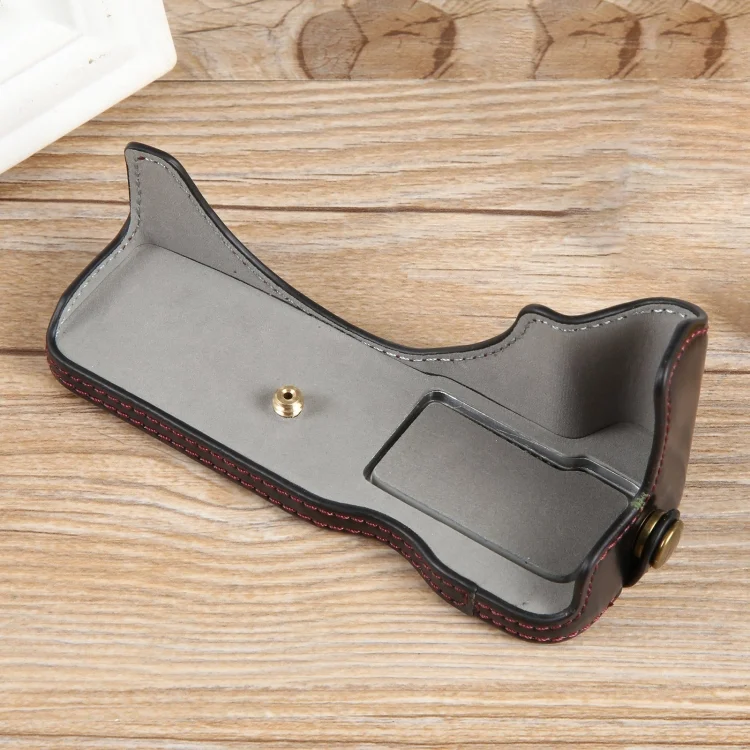 EDA004851901A_2.webp 1/4 inch Thread PU Leather Camera Half Case Base - Image 3