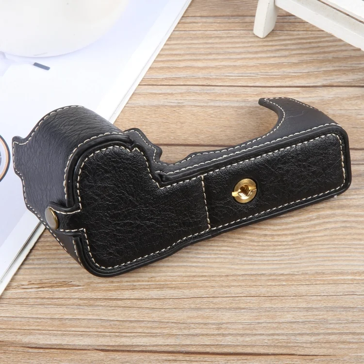 EDA006956101A_3.webp Buffalo Texture PU Leather Camera Half Case Base - Image 4