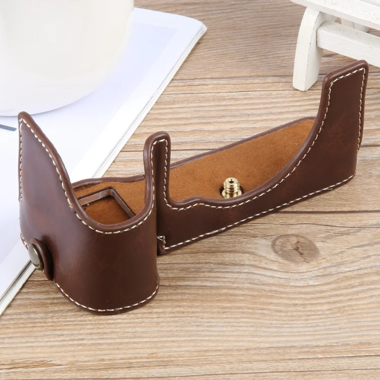 EDA006956401A_1.webp Glossy PU Leather Camera Half Case Base - Image 2