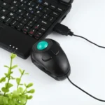 Portable Mini Handheld Wired Mouse - Image 7