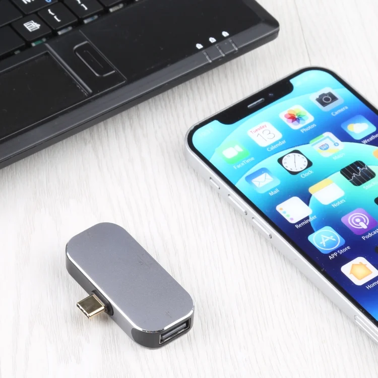 PC6795_4.webp 3 in 1 USB-C / Type-C Male to USB-C / Type-C Charging + USB + DP Female Adapter - Image 5