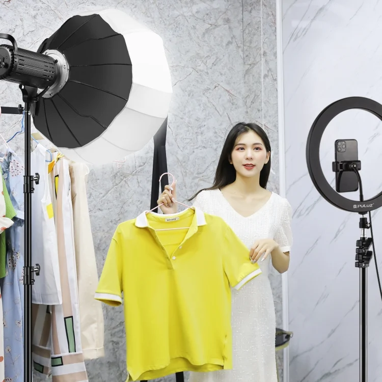 PU3057_6.webp PULUZ 65cm Foldable Lantern Softbox SpeedLite Flash Light Foldable Diffuser - Image 7