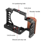 For Sony A6400 / A6300 / A6100 / A6000 PULUZ Wood Handle Metal Camera Cage Stabilizer Rig - Image 3