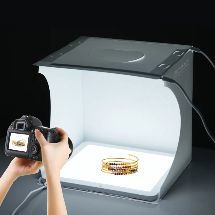 PU5137_12.webp PULUZ Mini LED Photography Shadowless Light Lamp Panel Pad + Studio Shooting Tent Box, Acrylic Material, 20cm x 20cm Effective Area - Image 13