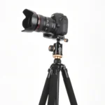 Q338 4-Section Folding Legs Live Broadcast Aluminum Alloy Tripod Mount - Image 5