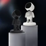 TOPFREE Astronaut Car Bracket Magnetic Adhesive Paste Navigation Car Phone Bracket - Image 2