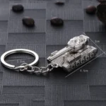 Men Car Pendant Personalized Tank World Model Keychain - Image 3
