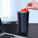 Simple Car Trash Can Automobile Storage Bin With Trash Bag - Image 9