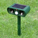 2 PCS Powerful Ultrasonic Solar-powered Animal Repeller With PIR Sensor & Light Sensor, Got the CE / ROHS Certification - Image 9