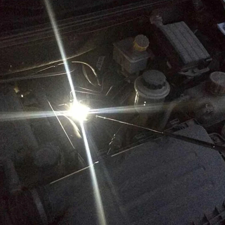 CMS5267_10.webp Retractable Vehicle Car Chassis Inspection Mirror with 3 PCS 5mm LED Lights, Mirror Diameter: 82mm, Max Expanding Length: 760mm - Image 11