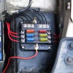 1 in 6 Out 6 Way Circuit Fuse Box Screw Terminal Section Fuse Holder Kits with LED Warning Indicator for Auto Car Truck Boat - Image 5