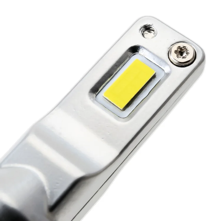 CRP0896_3.webp 2 PCS DC12V / 35W / 5500K / 4000LM Car ED Headlight Lamps SMD-3570 Lamps for D1S - Image 4