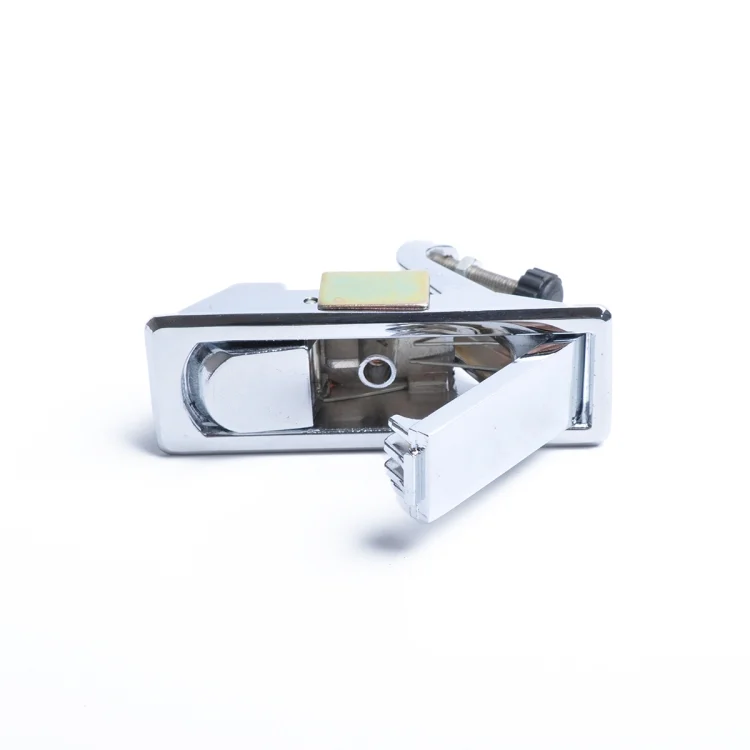 CRP1604.webp Silver Zinc Alloy Adjustable Lever Hand Operated Compression Latch with Raised Trigger for RV / Trailer, Non-Locking - Image 1