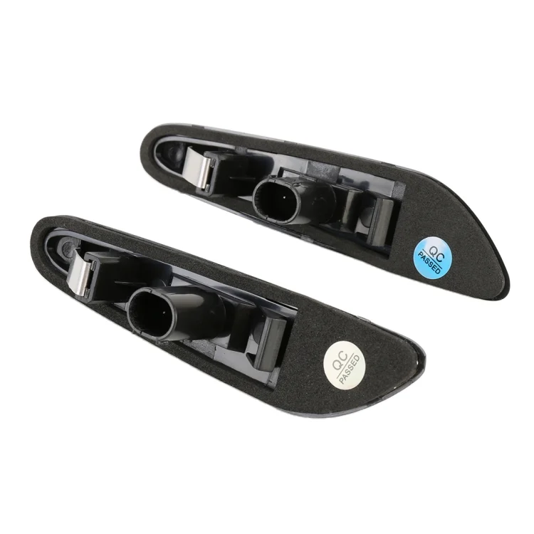 CRP2254_3.webp 2 PCS D12V / 5W Car LED Dynamic Blinker Side Lights Flowing Water Turn Signal Light for BMW, Yellow Light - Image 4