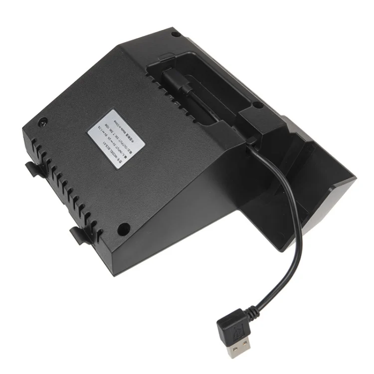 CRP2465_3.webp Car Qi Standard Wireless Charger 10W Quick Charging for 2015-2020 Mercedes-Benz C Class / GLC, Left Driving - Image 4