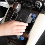 HFC-1063 Car Qi Standard Wireless Charger 10W Quick Charging for Toyota Alphard 2015-2021, Left Driving - Image 5