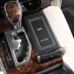 HFC-1063 Car Qi Standard Wireless Charger 10W Quick Charging for Toyota Alphard 2015-2021, Left Driving - Image 6