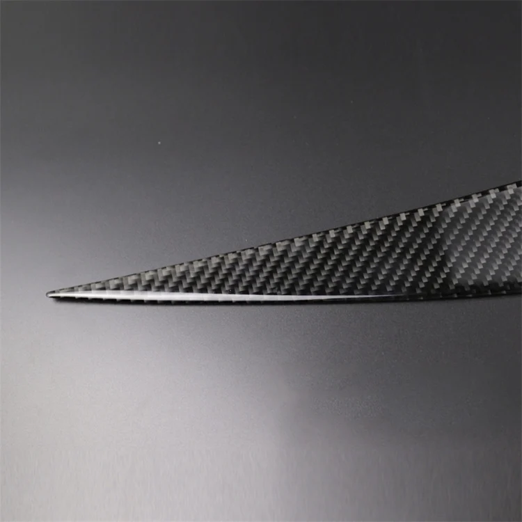 CRP8166_2.webp 1 Pairs Carbon Fiber Car Lamp Eyebrow Decorative Sticker for BMW E90 / 318i / 320i / 325i 2005-2008, Drop Glue Version - Image 3