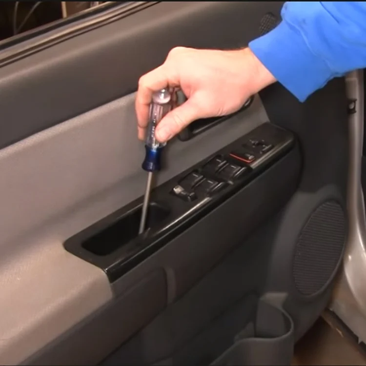 CRP9961_4.webp Car Auto Electronic Window Master Control Switch Button 25779767 for Chevrolet - Image 5