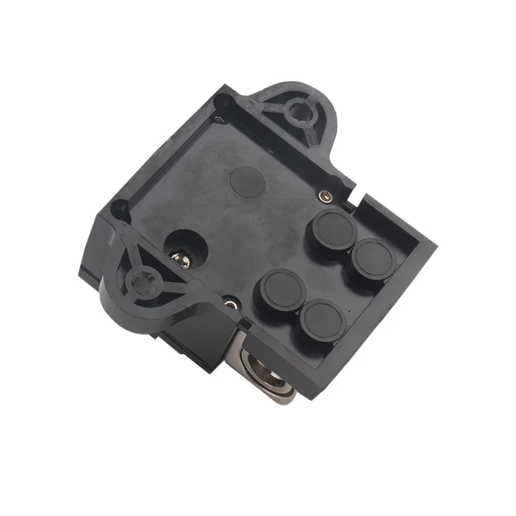 EDA001878801_3.webp 200A Car / Yacht Audio Circuit Breaker with Accessory - Image 4
