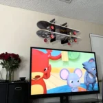 YX076 Wall Mount Four Wheel Skateboard Storage Bracket - Image 5