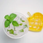 Silicone Heart Shaped Ice Tray with Lid - Image 6