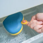 Silicone Heart Shaped Ice Tray with Lid - Image 7