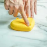Silicone Heart Shaped Ice Tray with Lid - Image 8