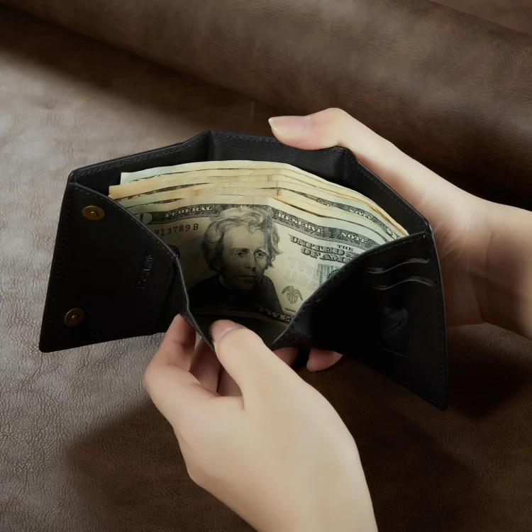 EDA007443901A_5.webp DG.MING M6 Series 3-Fold Multi Card Wallet - Image 6