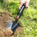 Gardening Tool Planting Digging Narrow Plastic Handle Iron Shovel - Image 4