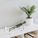 YX009 Transparent Acrylic Lightsaber Display Stand - Image 5